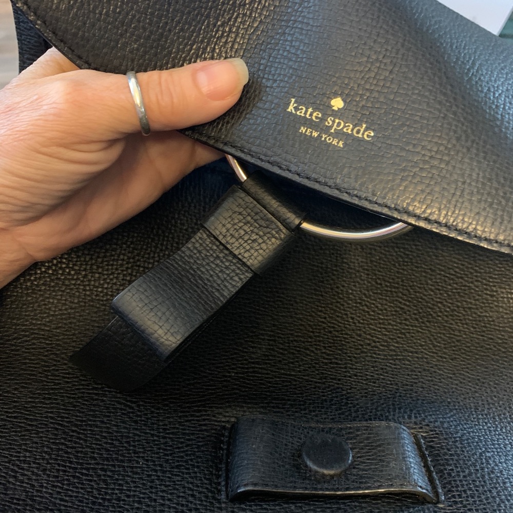 Kate Spade Purse - Picture 2 of 9